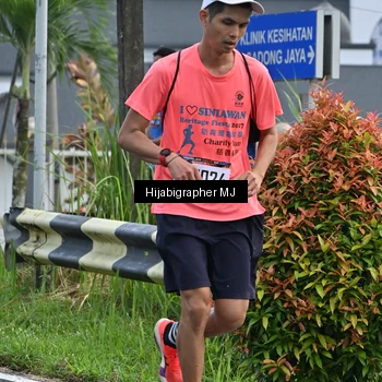 Runner Photo 8057192