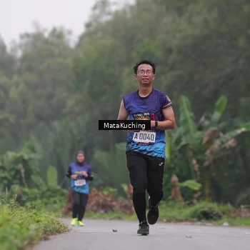 Runner Photo 8057210