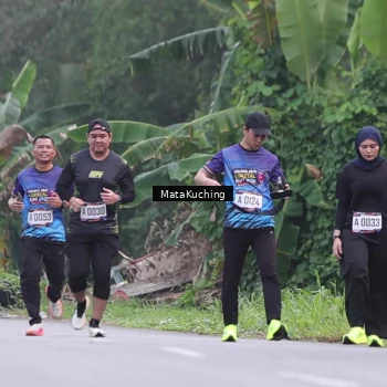 Runner Photo 8057211