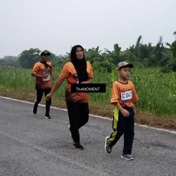 Runner Photo 8057309