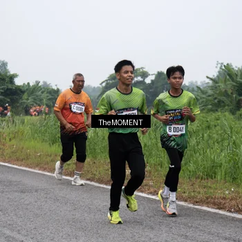 Runner Photo 8057342