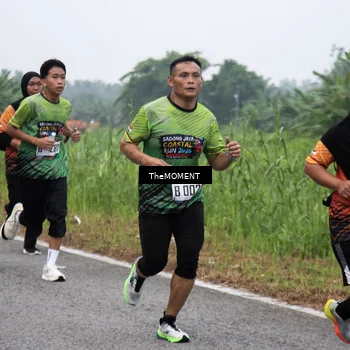 Runner Photo 8057377