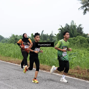 Runner Photo 8057381
