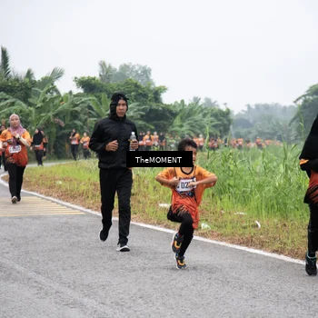 Runner Photo 8057384