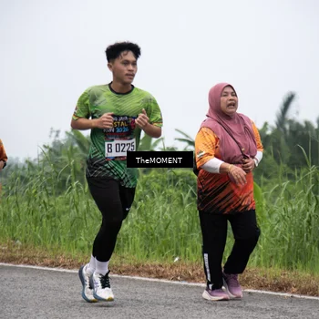 Runner Photo 8057443