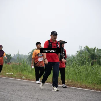 Runner Photo 8057512
