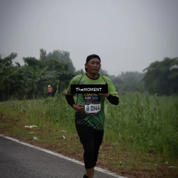 Runner Photo 8057657