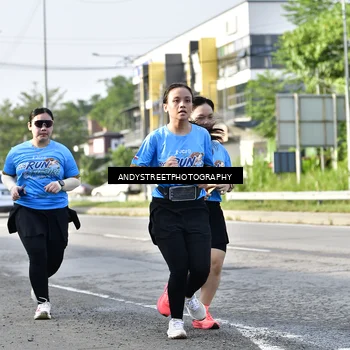 Runner Photo 8058021