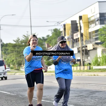 Runner Photo 8058035