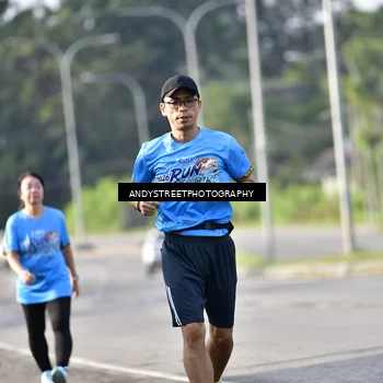 Runner Photo 8058051