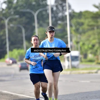 Runner Photo 8058077