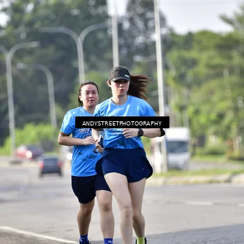 Runner Photo 8058079
