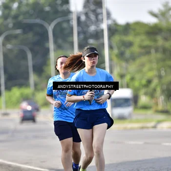 Runner Photo 8058080