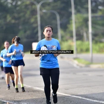 Runner Photo 8058102