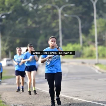 Runner Photo 8058104