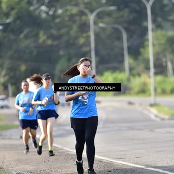 Runner Photo 8058105