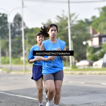 Runner Photo 8058113