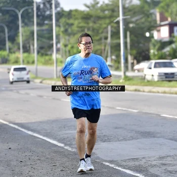 Runner Photo 8058201