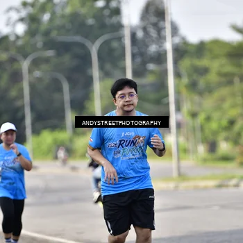 Runner Photo 8058252