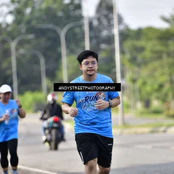 Runner Photo 8058253