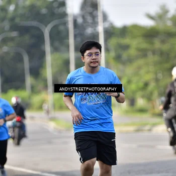 Runner Photo 8058255