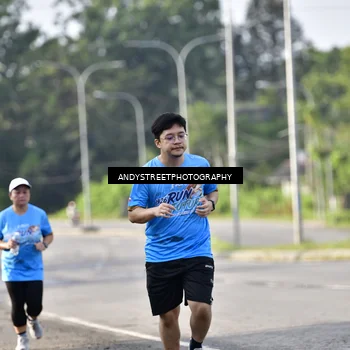Runner Photo 8058257