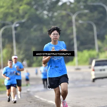 Runner Photo 8058374