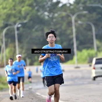 Runner Photo 8058379