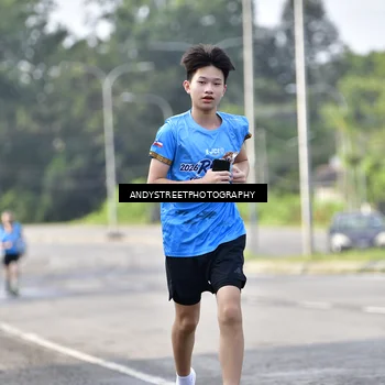 Runner Photo 8058443