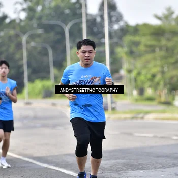 Runner Photo 8058444