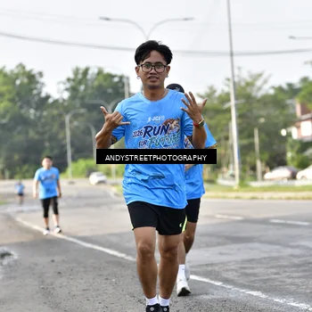 Runner Photo 8058454
