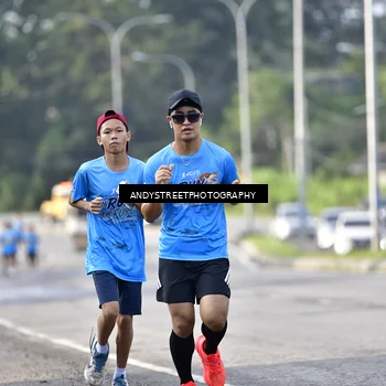 Runner Photo 8058476