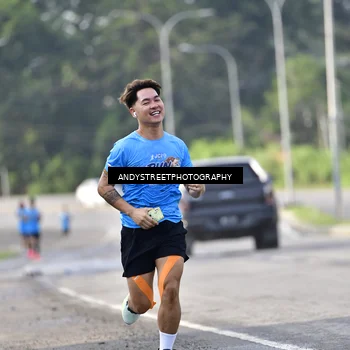 Runner Photo 8058488