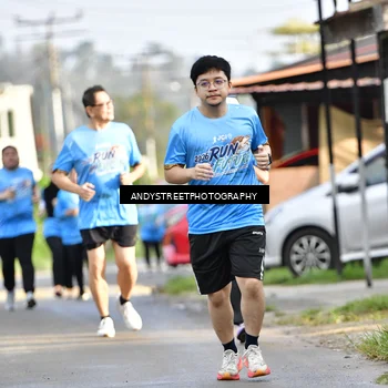 Runner Photo 8058657