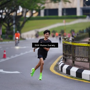 Runner Photo 8058773