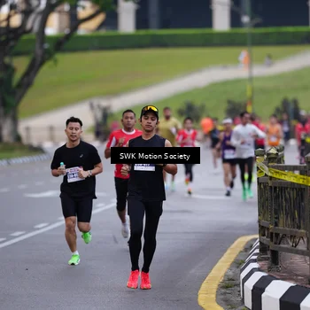 Runner Photo 8058789