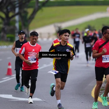Runner Photo 8058817