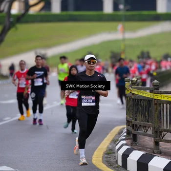 Runner Photo 8058823