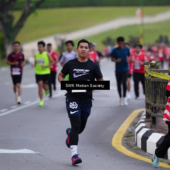 Runner Photo 8058830