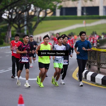 Runner Photo 8058845