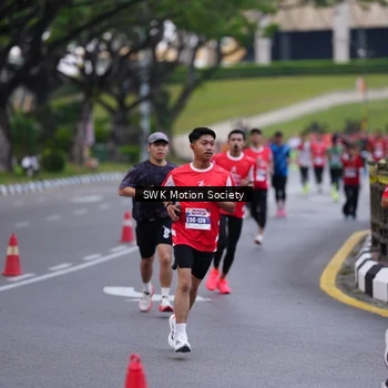 Runner Photo 8058854