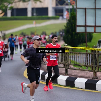 Runner Photo 8058861