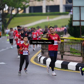 Runner Photo 8058878