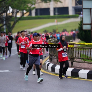 Runner Photo 8058880