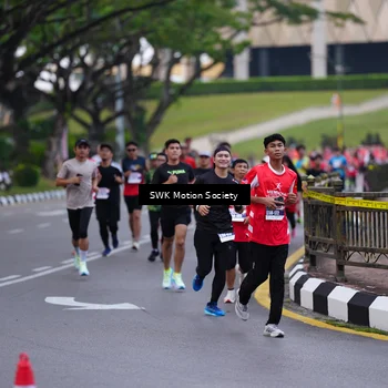 Runner Photo 8058884