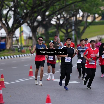 Runner Photo 8058896