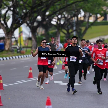Runner Photo 8058897