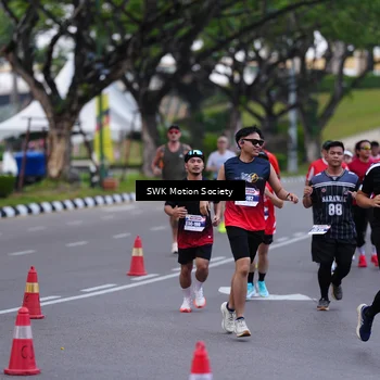 Runner Photo 8058899