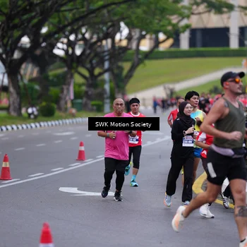 Runner Photo 8058911