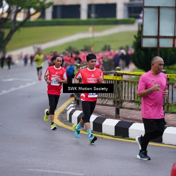 Runner Photo 8058916